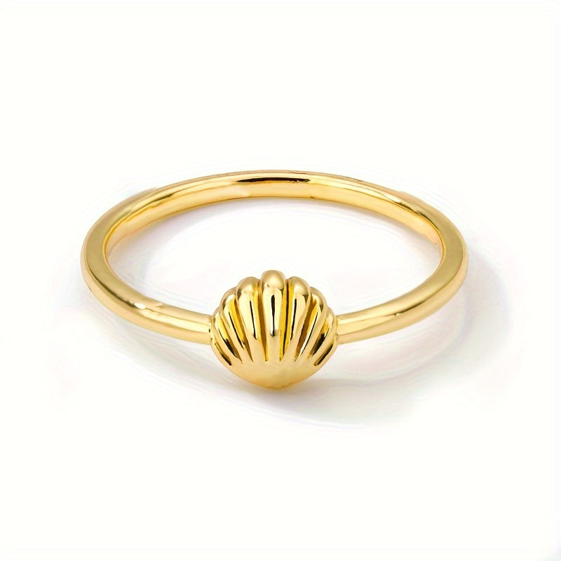 Gold Ribbed Shell Adjustable Ring
