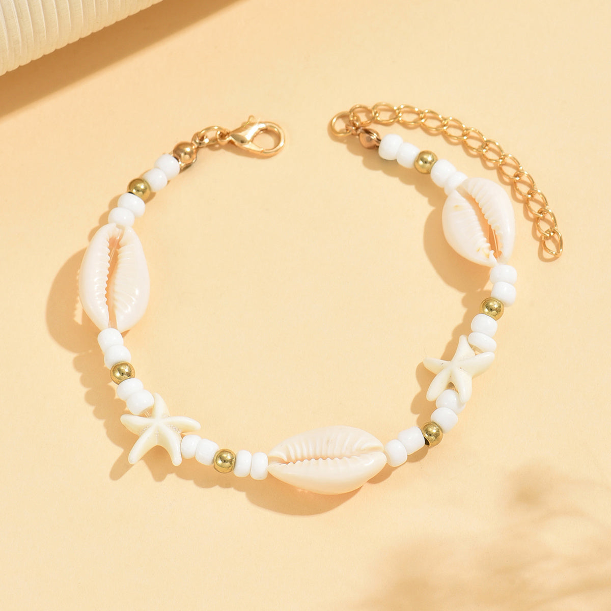 Boho White Beaded Bracelet with Shells and Starfish