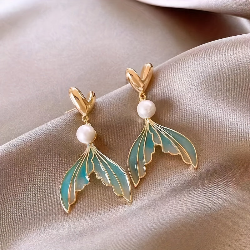 Gold Heart Pearl Gradient Mermaid Tail Drop Earrings