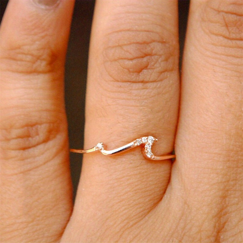 Delicate Wavy Ring with Tiny Clear Stones
