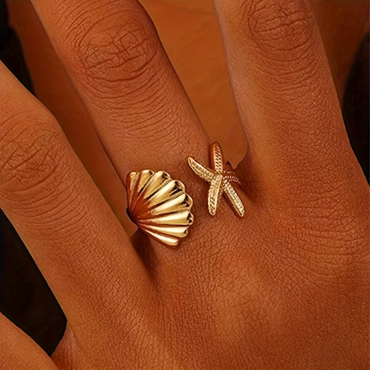 Coastal Gold-Tone Open Ring With Shell And Starfish