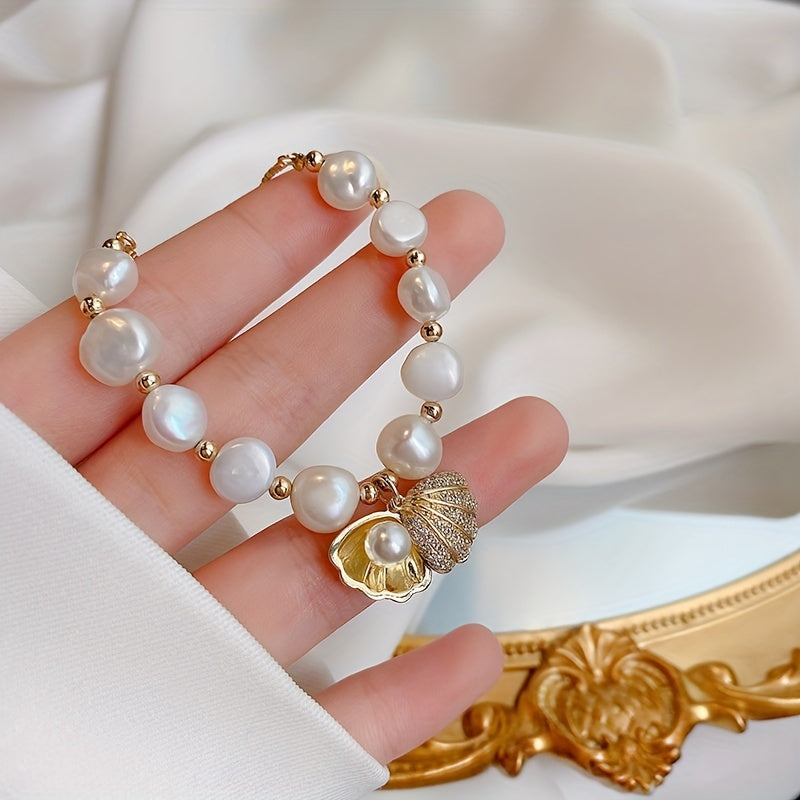 Adjustable Gold-Tone Baroque Pearl Bracelet with Pavé Heart