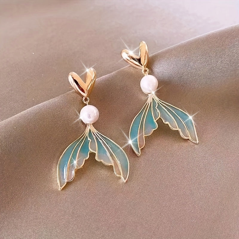 Gold Heart Pearl Gradient Mermaid Tail Drop Earrings